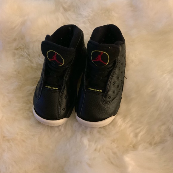 Air Jordan 13 Retro - Picture 2 of 3